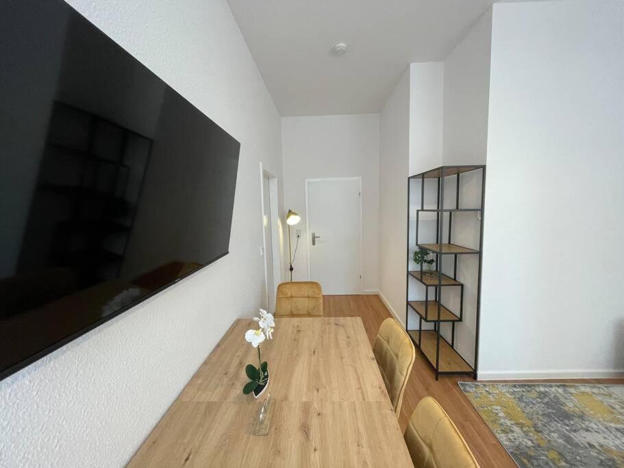 Lucky Stays Ls01 - Vollausstattung - Zentrum - Aufzug - Grosse Kueche - 2 Zimmer - Smart-Tv マクデブルク エクステリア 写真