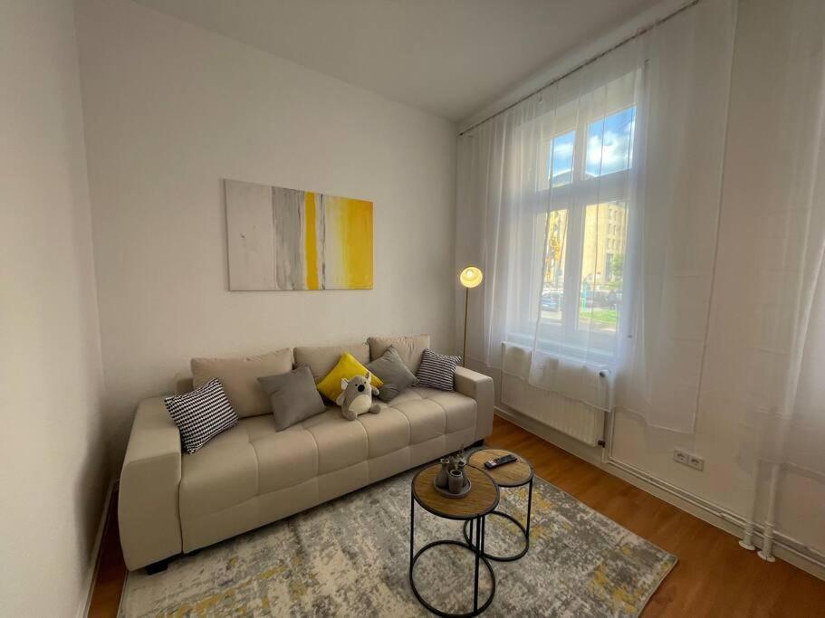 Lucky Stays Ls01 - Vollausstattung - Zentrum - Aufzug - Grosse Kueche - 2 Zimmer - Smart-Tv マクデブルク エクステリア 写真